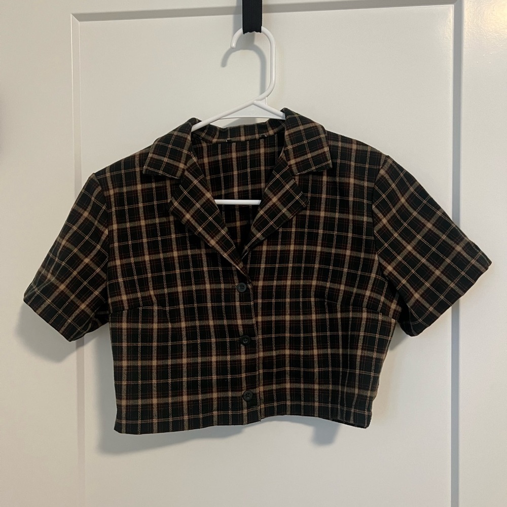 Brandy Melville cropped flannel tee